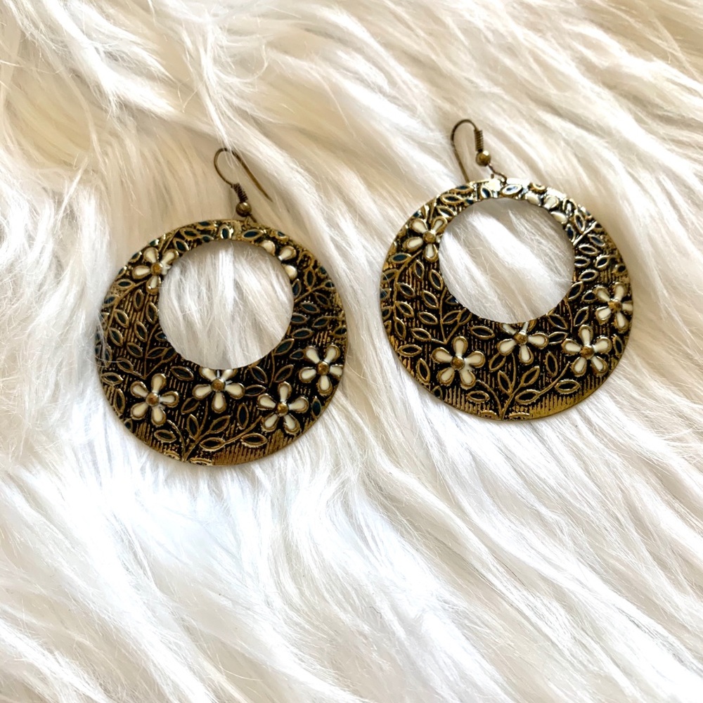 🦋Floral Earrings